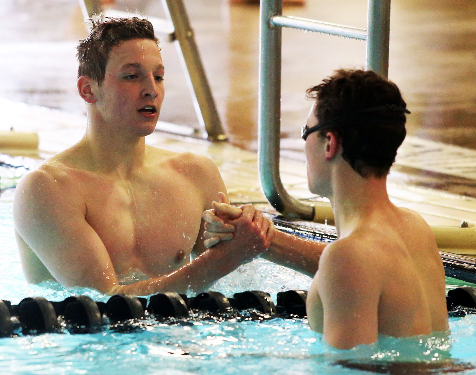 012018-UT-Swim-008